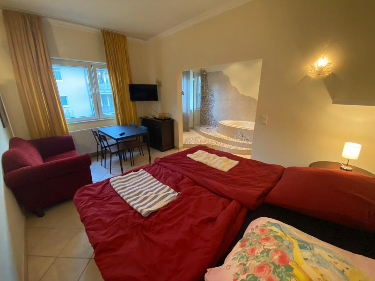 Studio 46 Qm In Domnaehe Кёльн Экстерьер фото